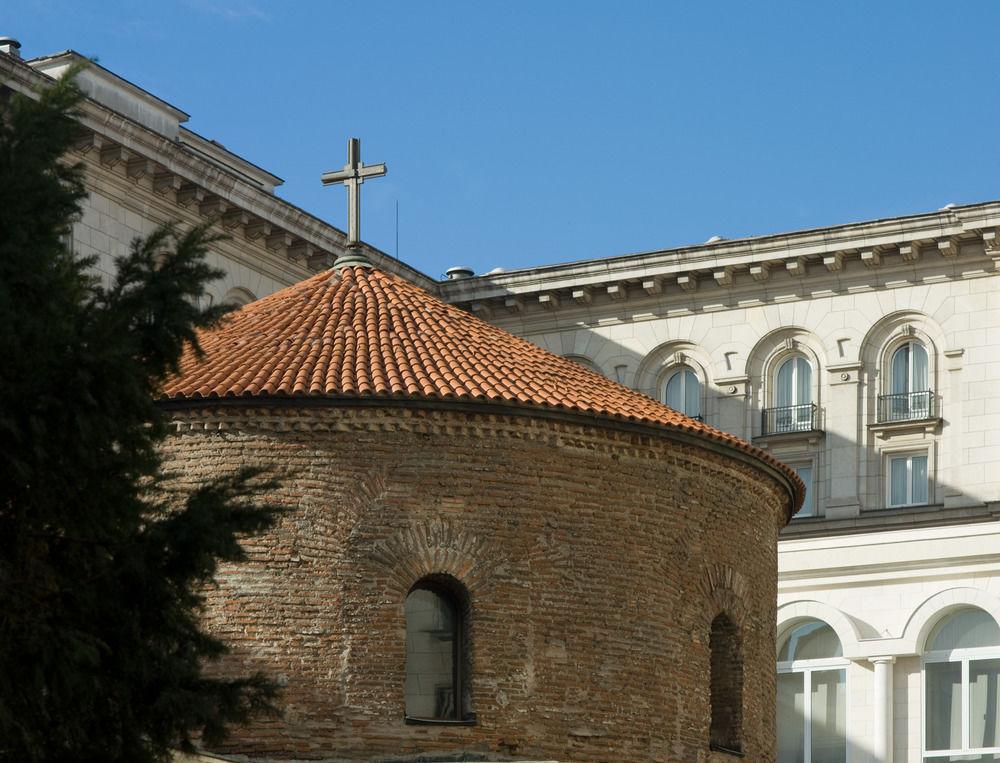 Sofia Balkan Palace Hotel Exterior photo The rotunda of the church